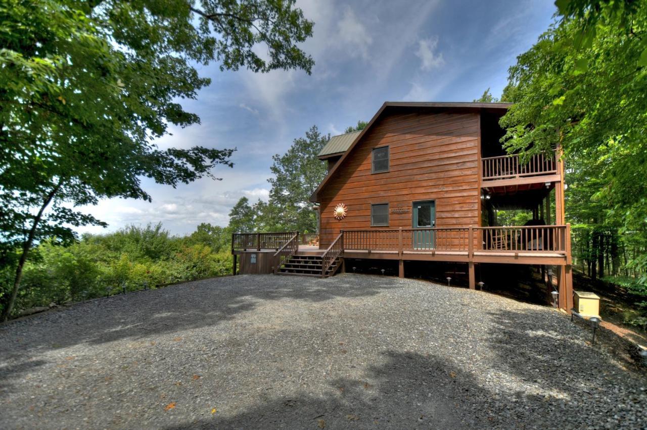 Villa Champagne Chalet - Cuddleup à Morganton Extérieur photo