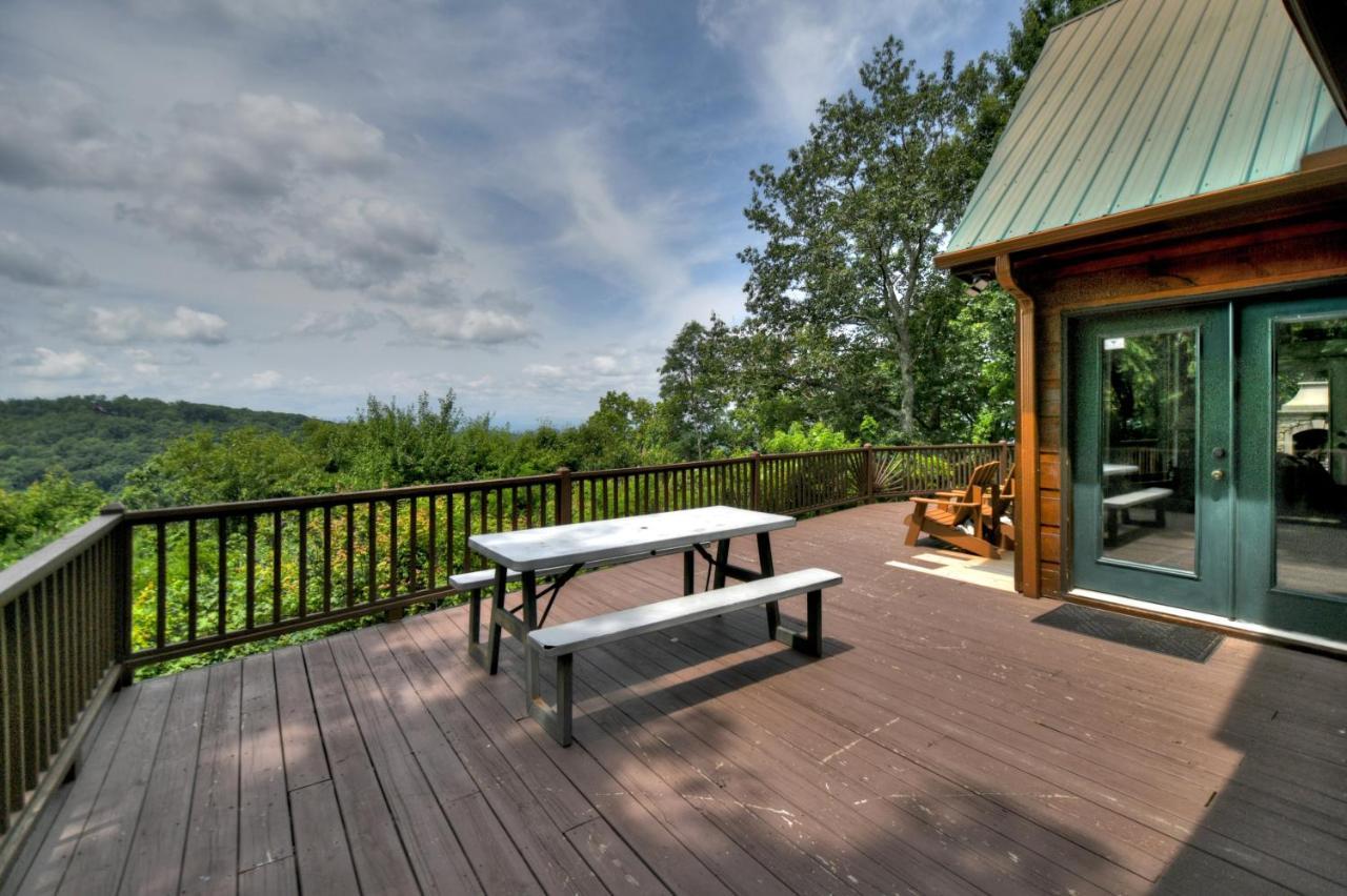 Villa Champagne Chalet - Cuddleup à Morganton Extérieur photo